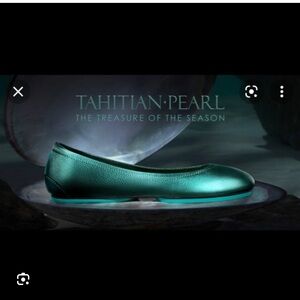 TIEKS TAHITIAN PEARLS WOMENS Green Ballet Flats. BNIB. Size 7!